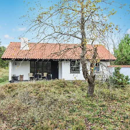 Two-bedroom Holiday In Casa vacanze *
